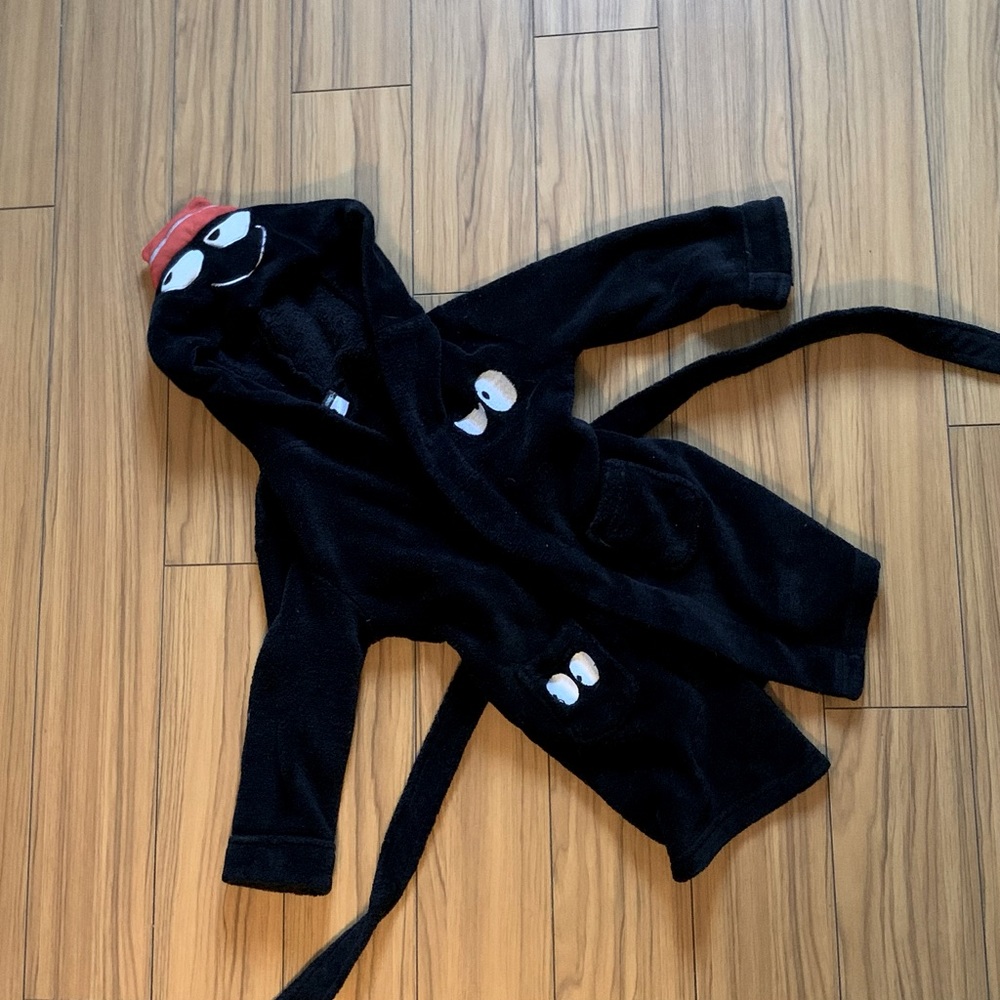Little boy’s soft fleecy housecoat